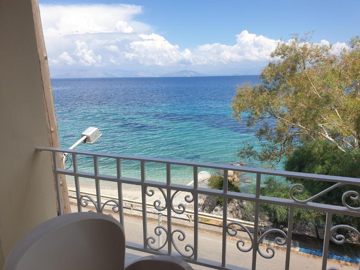 Апарт готель Ionian Mare Агіос Іоанніс Перістеріон Екстер'єр фото