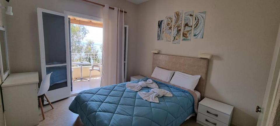 Апарт готель Ionian Mare Агіос Іоанніс Перістеріон Екстер'єр фото