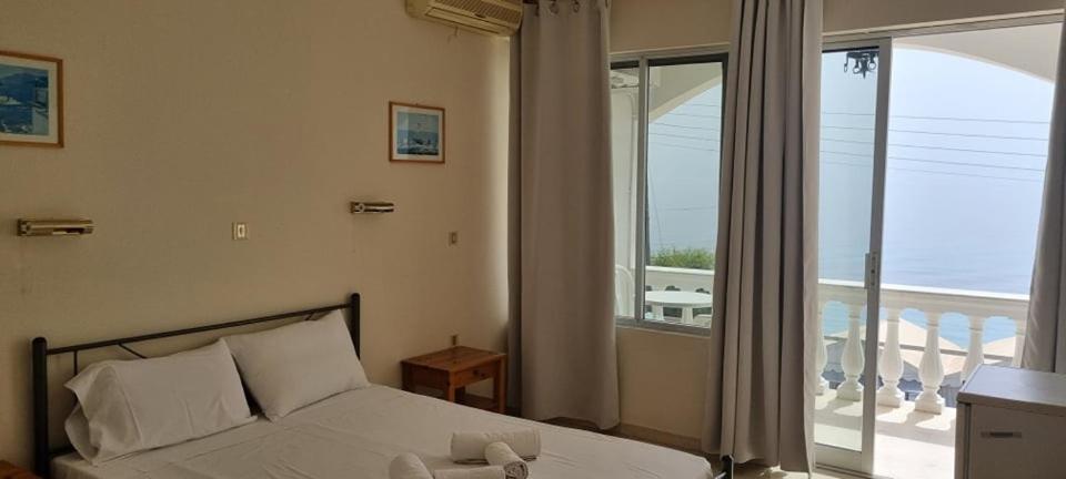 Апарт готель Ionian Mare Агіос Іоанніс Перістеріон Екстер'єр фото